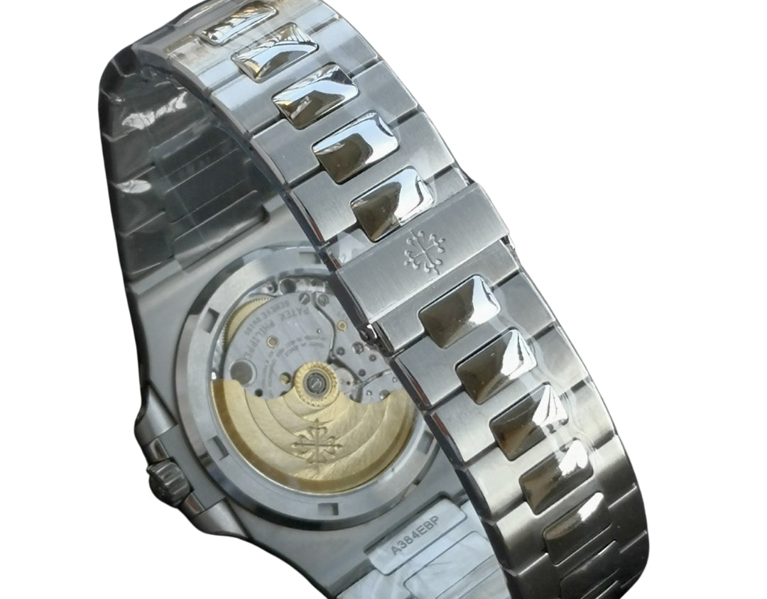 Patek Philippe Nautilus 5711/1A-018 “Tiffany Blue”