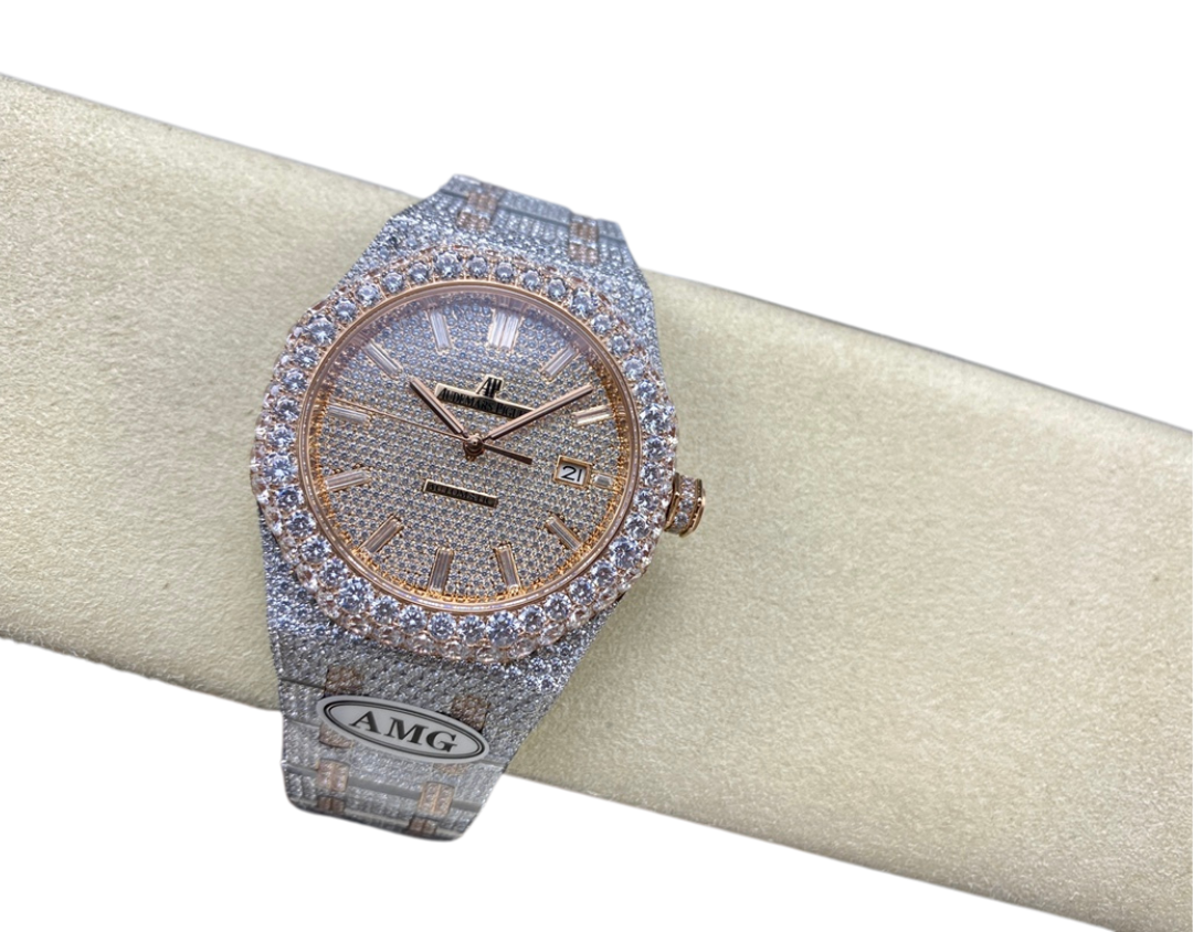 Royal Oak 15400 – Fully Iced Out (Peach & Silver Diamond Finish)
