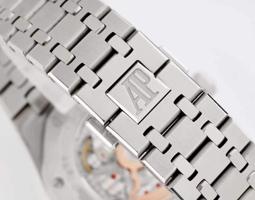 AP Audemars Piguet Royal Oak 26574 / 26606 – Silver and Sky Blue Luxury Edition