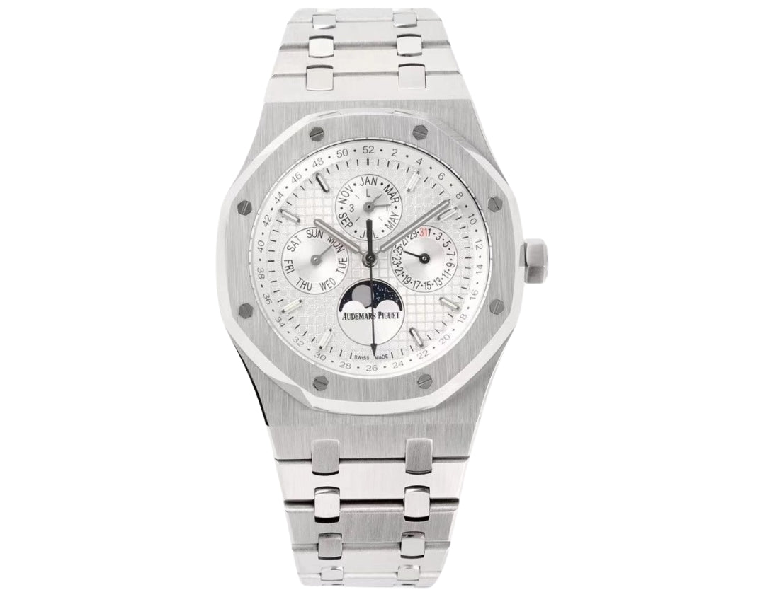 Audemars Piguet Royal Oak 26574 / 26606 – White & Silver Luxury Edition